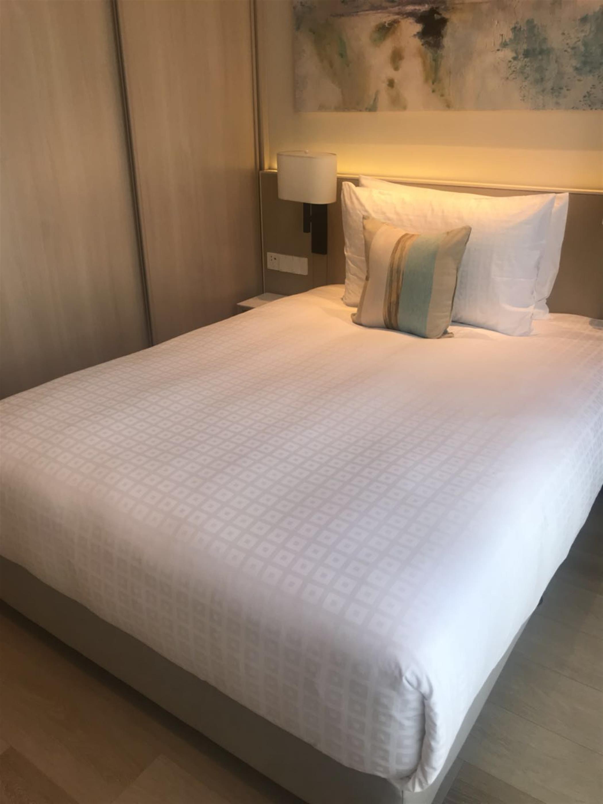 New bed New Bright Convenient 2BR Putuo Service Apartments nr LN 13/15 for Rent in Shanghai