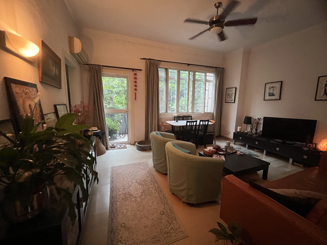 ** For Sale ** 2F 2Br Lane House Apartment in Downtown FFC Sh