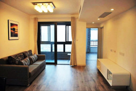 Modern 2br apartment in new compound nr Zhongshan Park