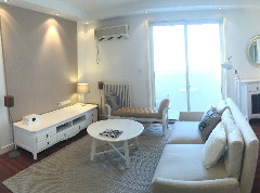 Decent, Sunny 3br Apartment in Xujiahui