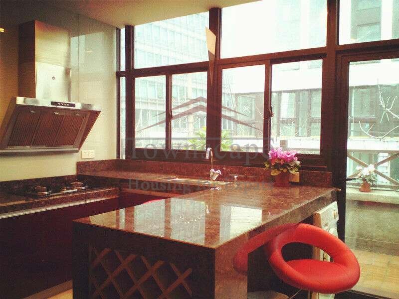 Brilliant West Nanjing road 1 Bed Apartment for Rent