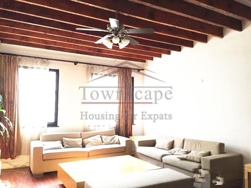 Great 2 Bed Lane House with garden terrace French Concession