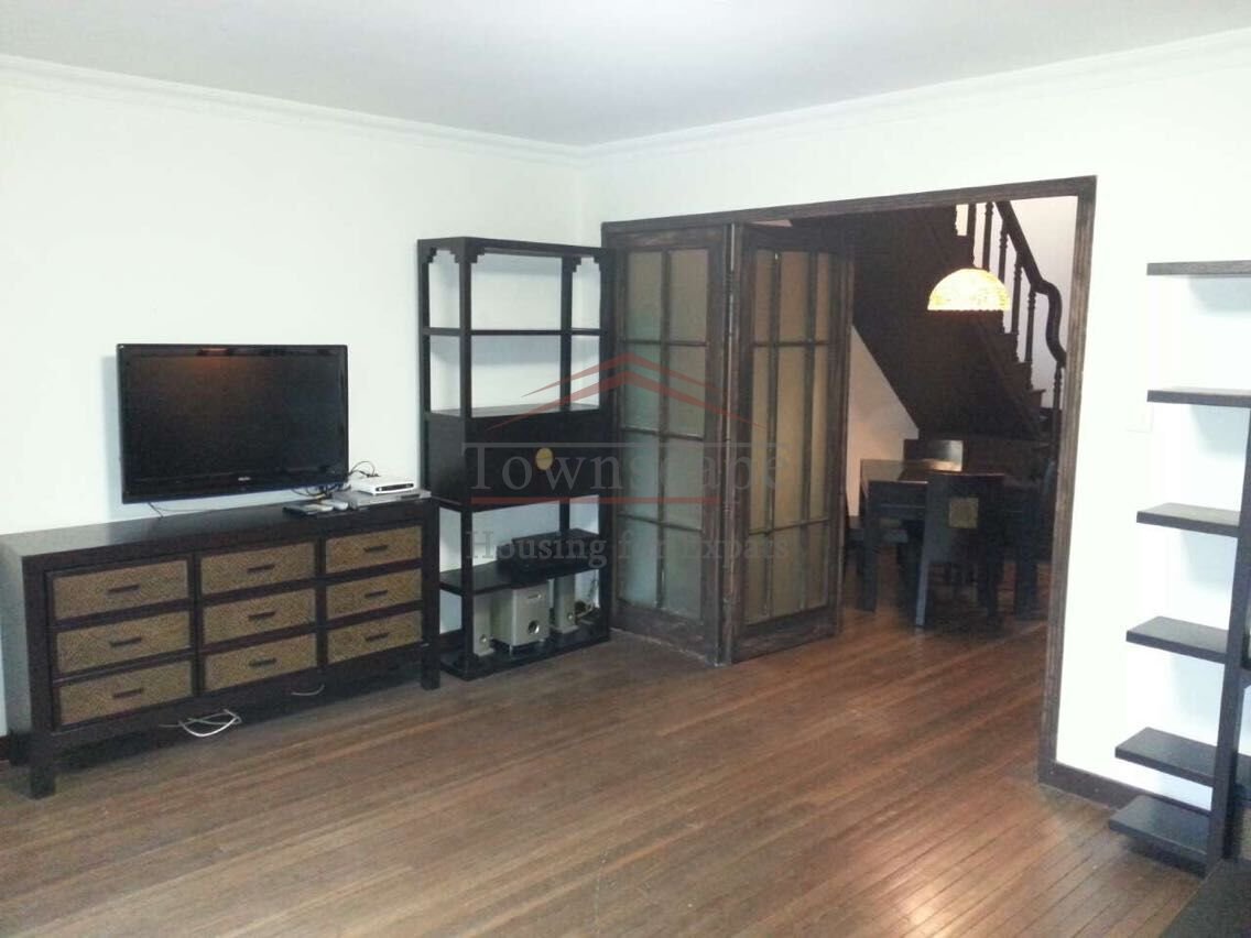 Excellent 3 Bed Lane House in Jing An low price