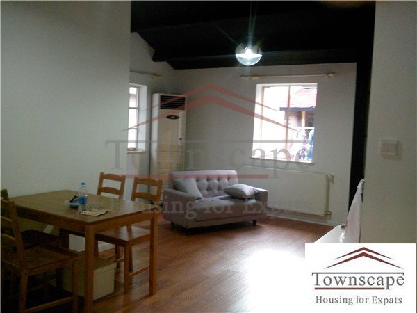 Renovated 2 Bedroom Lane House in Shanghai Old Town