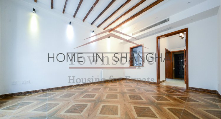 Gorgeous 2 bedroom Lane House in Shanghai French Concession