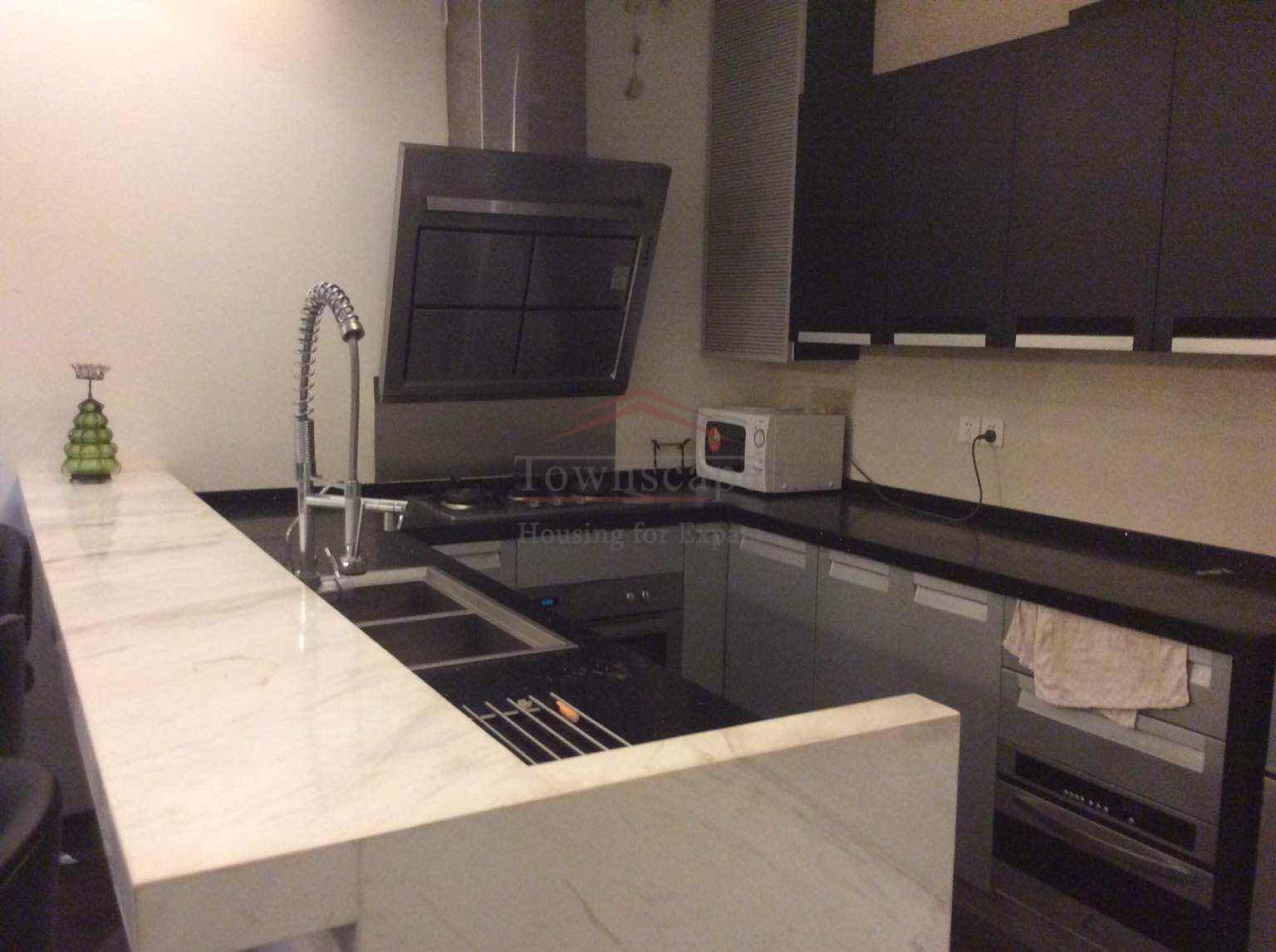 Great 3 BR apartment near Changshu metro line 2&7 wall heatin