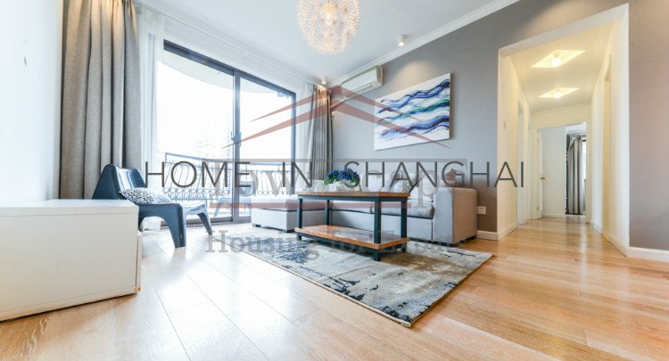 Excellent 4 bedroom apartment in Shanghai w/floor heating