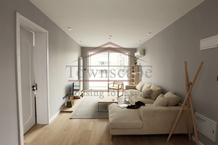 Gorgeous 3 bedroom Old Town Apartment with wall heating