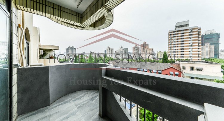 Fantastic 3 BR Apt nr L1 Hengshan Road w/ floor heating