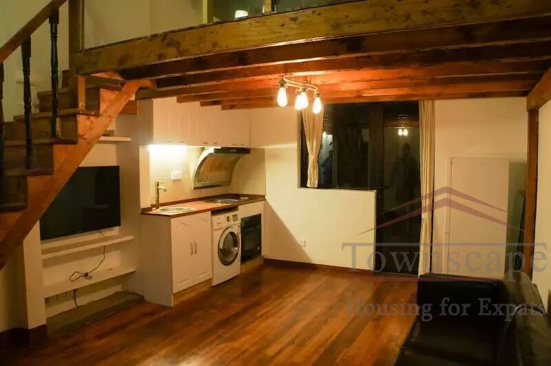 Lovely 1BR Lane House for rent in Xintiandi