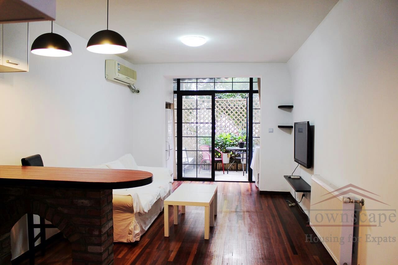 1BR Lane House + Terrace