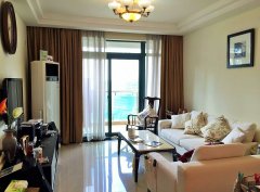 Bright 2br apartment in Xujiahui