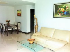 Rare 1 bed apartment in Shimao Riviera Garden