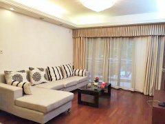 Homely 3 bed family apartment for rent in Gubei II