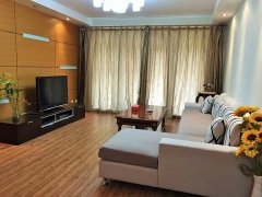 Spacious family apartment for Rent in Gubei Phase 2