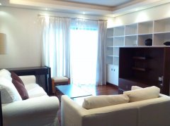 Spacious Single Bedroom apartment for rent in Ambassy Court