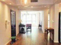 Beautiful, Sunny 3BR Apartment for Rent nr Hongqiao Rd Metro