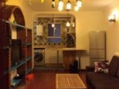 Cozy 2BR Apartment w/ patio for rent at Jingan Temple