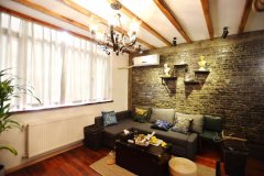 Feel Good Apartment in old townhouse on Ruijin Yi Rd