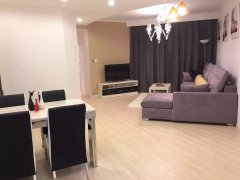 Modern, simple style 3BR Apartment for Rent in Jingan