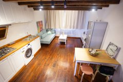 Renovated 2BR Apartment for Rent in Old townhouse on Changle 