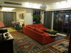 Spacious apartment with great kitchen in Zixun Courtyard on J