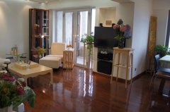 Superb High-floor 2BR, 150sqm Apartment for Rent next to Cult