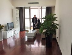 Sunny 2br apartment for rent in Gubei Phase 2