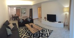 Modern 3BR Apartment for rent in Top Class Jingan Four Season