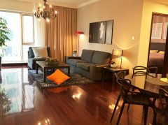 Lovely 1BR Apt in Shimao Riviera, Lujiazui