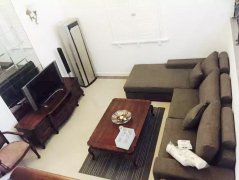 Duplex Condo for rent with 3BR, 170sqm at Jiashan Road Metro 