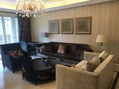 Luxury 3BR Apartment for Rent at City Castle, Jing'an