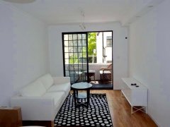 Modernized sunny 1BR Lane House with balcony