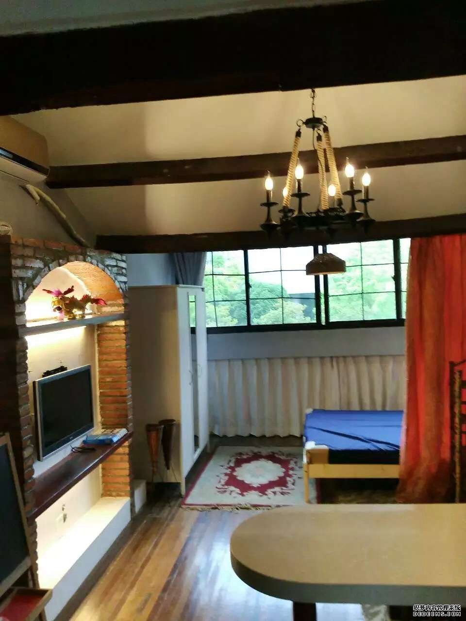 Romantic Studio in Lane House nr Metro 9 & 12