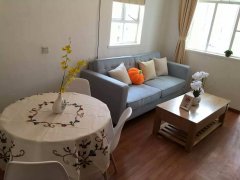 Lovely 1BR Old Apartment in Xintiandi