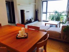 Competitively priced 2BR in Shimao Riviera, Lujiazui