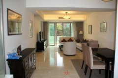 2.5BR Apartment at West Nanjing Road