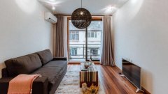 Renovated 2BR Apartment in Jingan nr Suzhou Creek