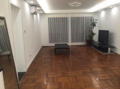 Renovated 3BR Apartment in Great Location near Jingan Temple