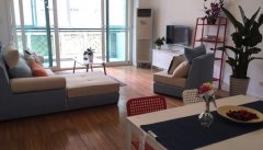 Bright 2BR Apartment in Xujiahui