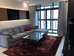 Xujiahui 3BR Apartment overlooking Park w/ Floor Heating