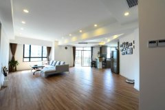 Gorgeous, Modern 200sqm Apartment in Jing'an