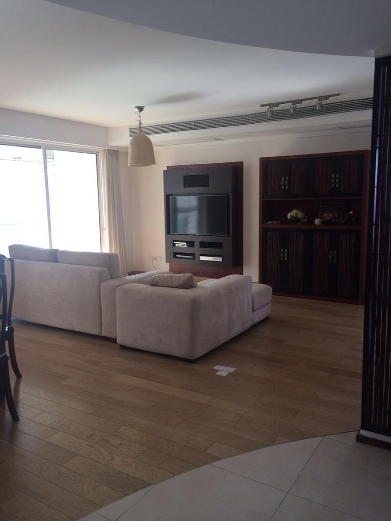 3BR with Outdoor Space in Sinan New Garden