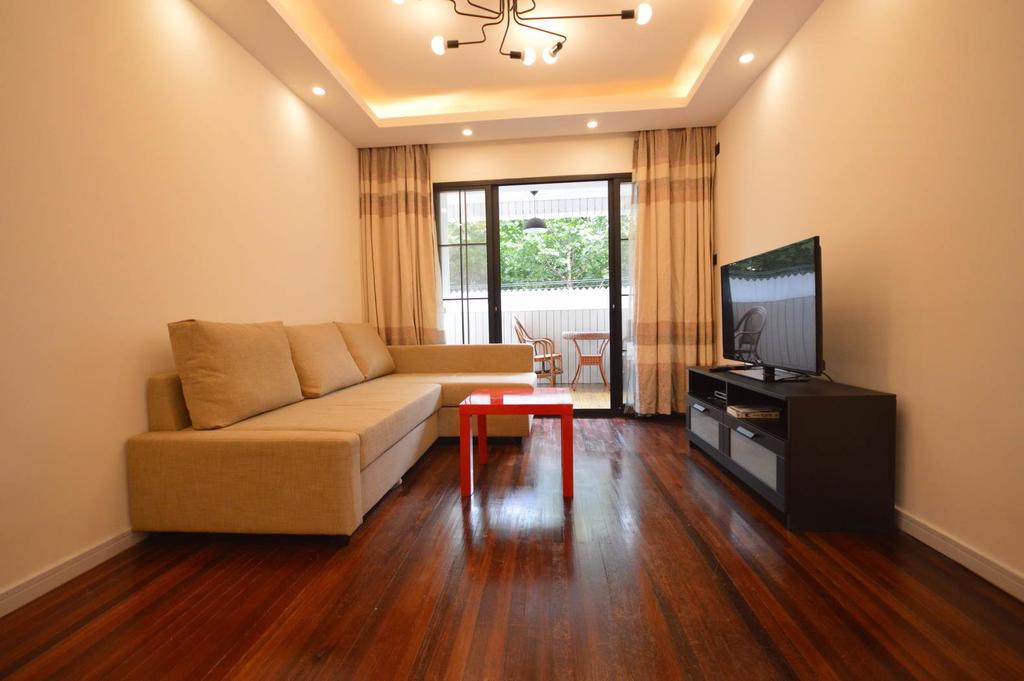 Clean Design 1 Bedroom Apartment FFC