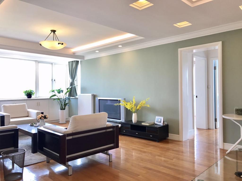 Spacious & Bright Apartment in The Former French Concession