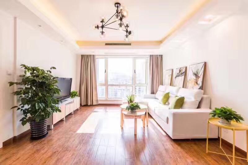 Affordable Bright 3BR Apartment close to Xintiandi