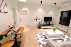 Modern 2BR Apartment next to Jingan Temple