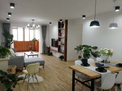 Renovated 3BR Apartment in Jing'an