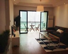 Modern 3BR Apartment in Lujiazui