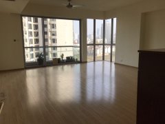 Spacious 4BR Apartment at Anfu Road